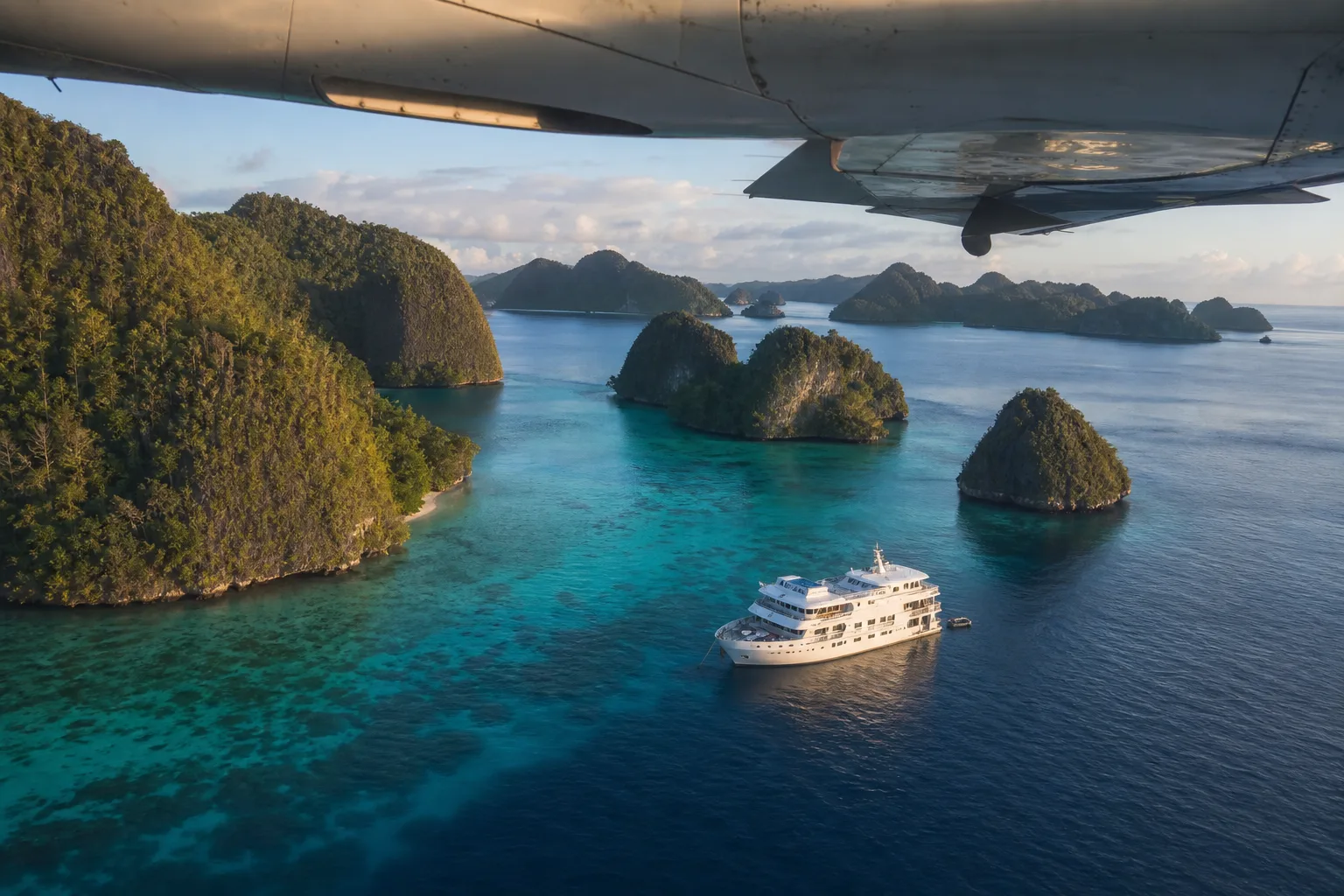 Flying After Diving: How Long to Wait Before Your Flight (2026 Guide)