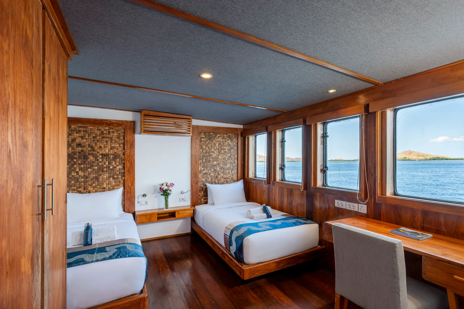Cabine principale à deux lits