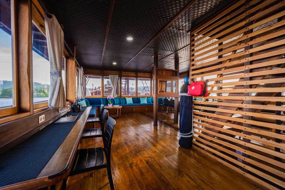 Neptune One charging station